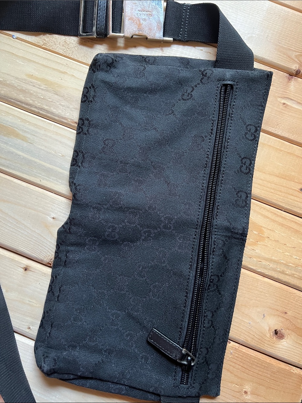 Gucci Black Logo Jacquard Belt Bag - Picture 4 of 9